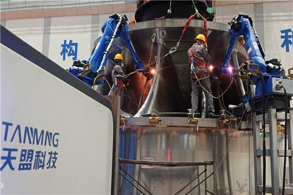 Применение и разработка технологии лазерной наплавки водяных турбин на месте.